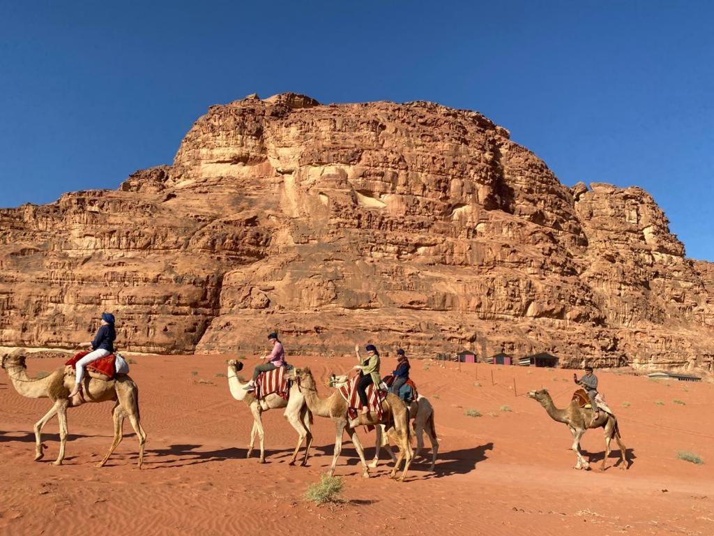Hotel Omar Ghazi Camp Wadi Rum Zewnętrze zdjęcie