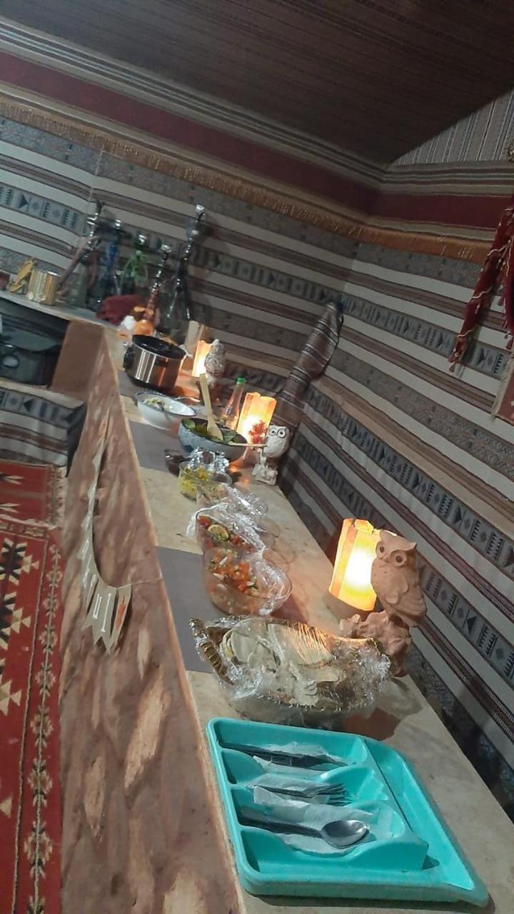Hotel Omar Ghazi Camp Wadi Rum Zewnętrze zdjęcie