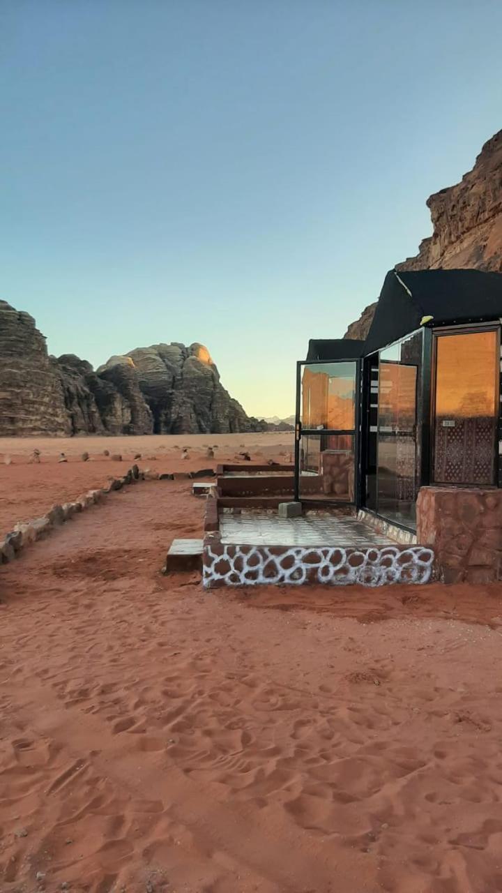 Hotel Omar Ghazi Camp Wadi Rum Zewnętrze zdjęcie