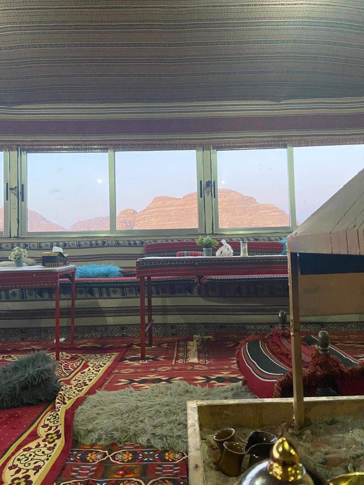 Hotel Omar Ghazi Camp Wadi Rum Zewnętrze zdjęcie